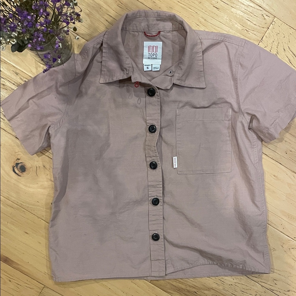 Topo Designs Cropped Casual Button Down Shirt